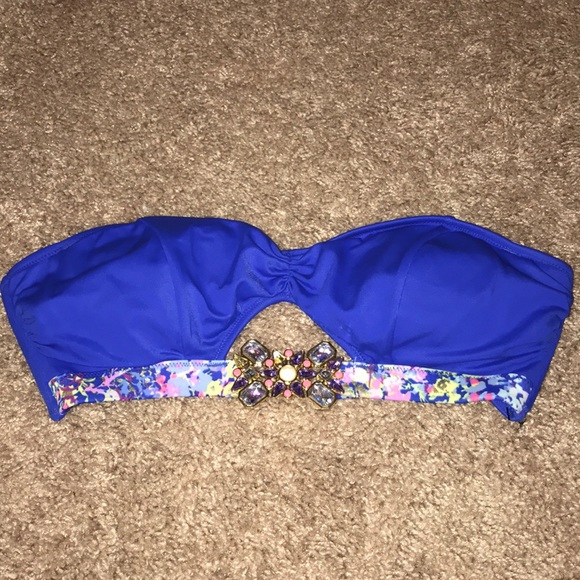 Victoria's Secret Other - Strapless bikini top